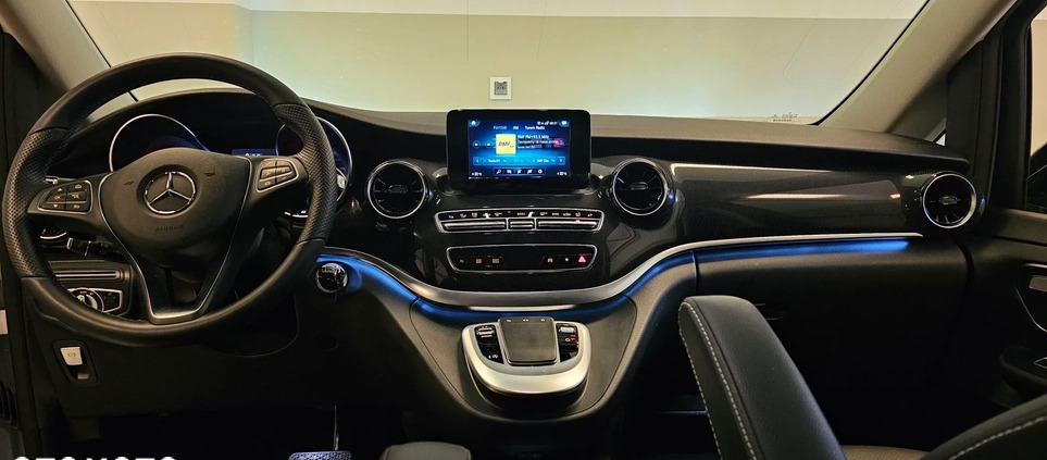 Mercedes-Benz Klasa V cena 309000 przebieg: 17400, rok produkcji 2020 z Łódź małe 301